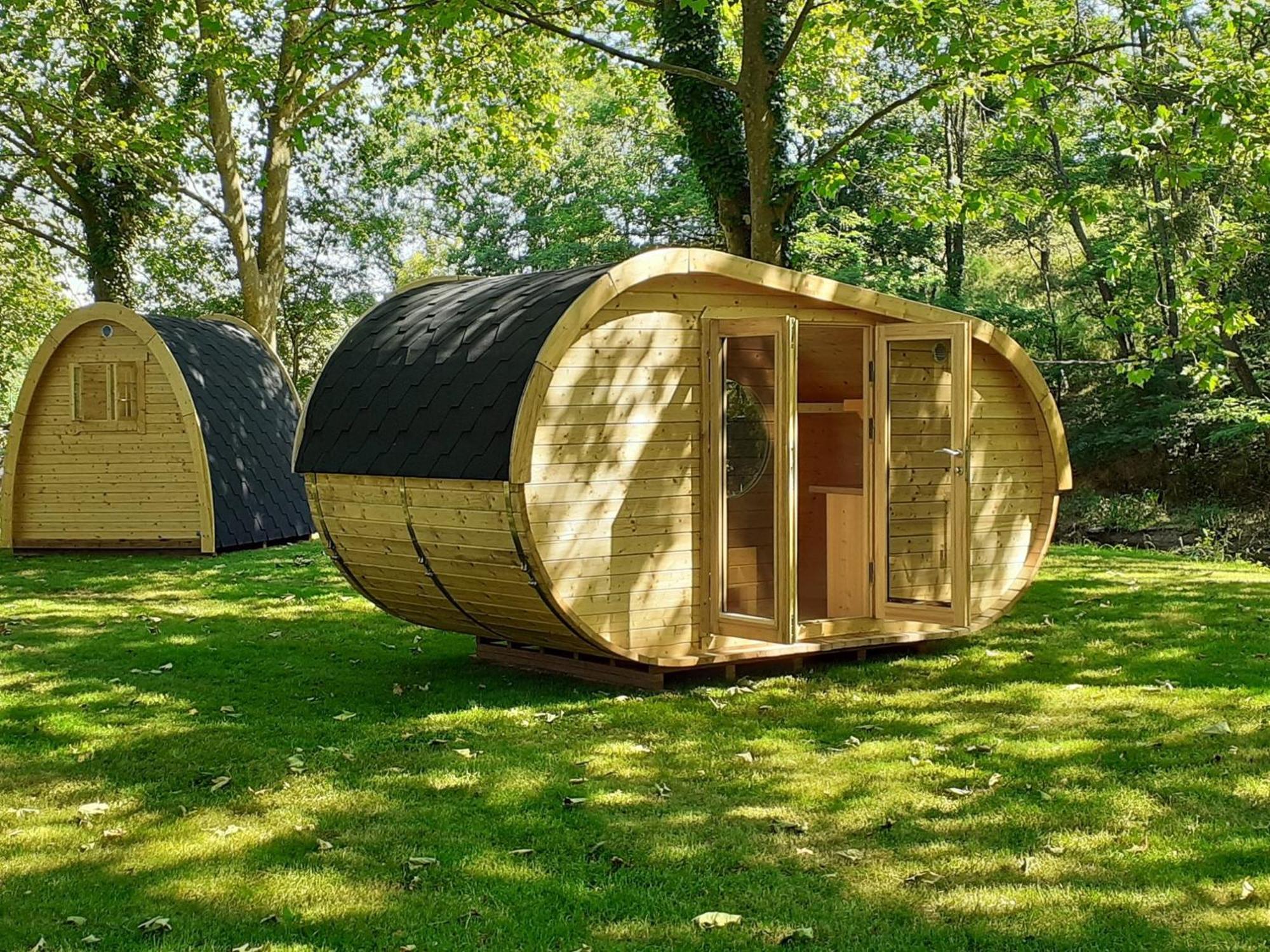 Camping De La Bageasse Бриуд Экстерьер фото