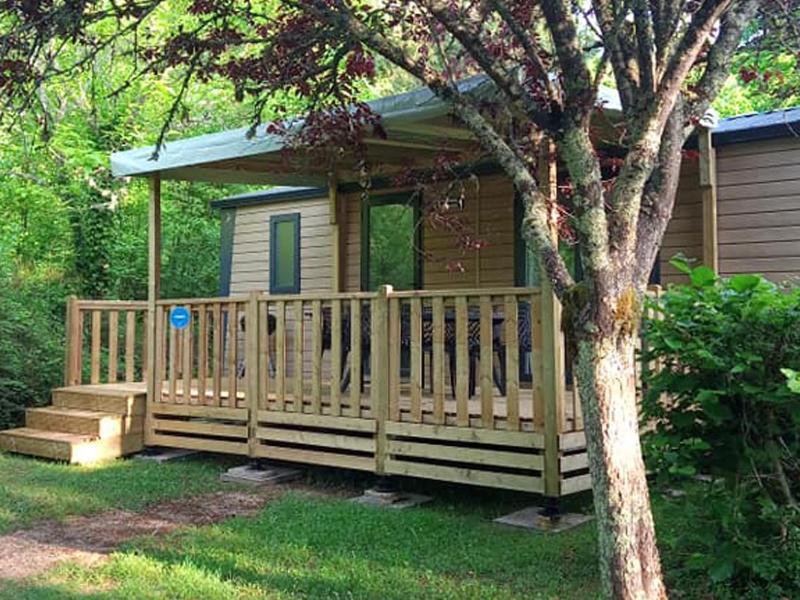 Camping De La Bageasse Бриуд Экстерьер фото